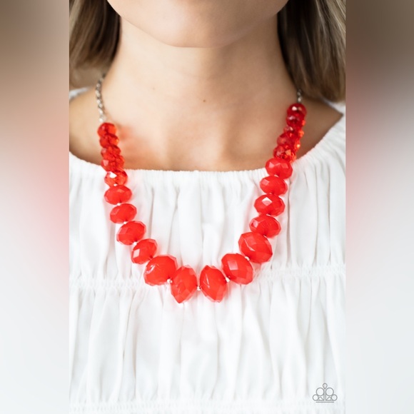 Red crystal Set - Picture 2 of 4